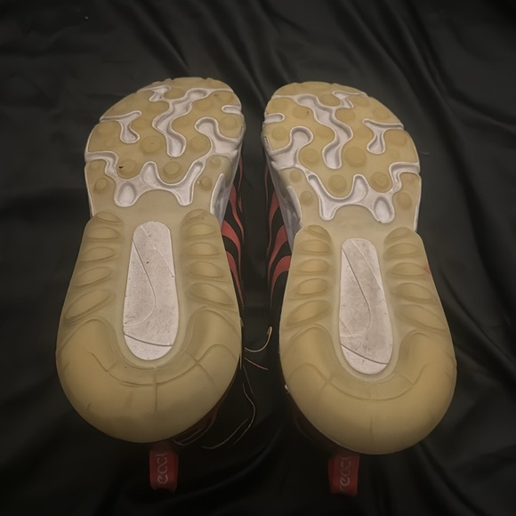 Nike Air Max - Picture 3 of 3